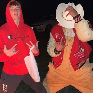 Meet your Posher, Terrill